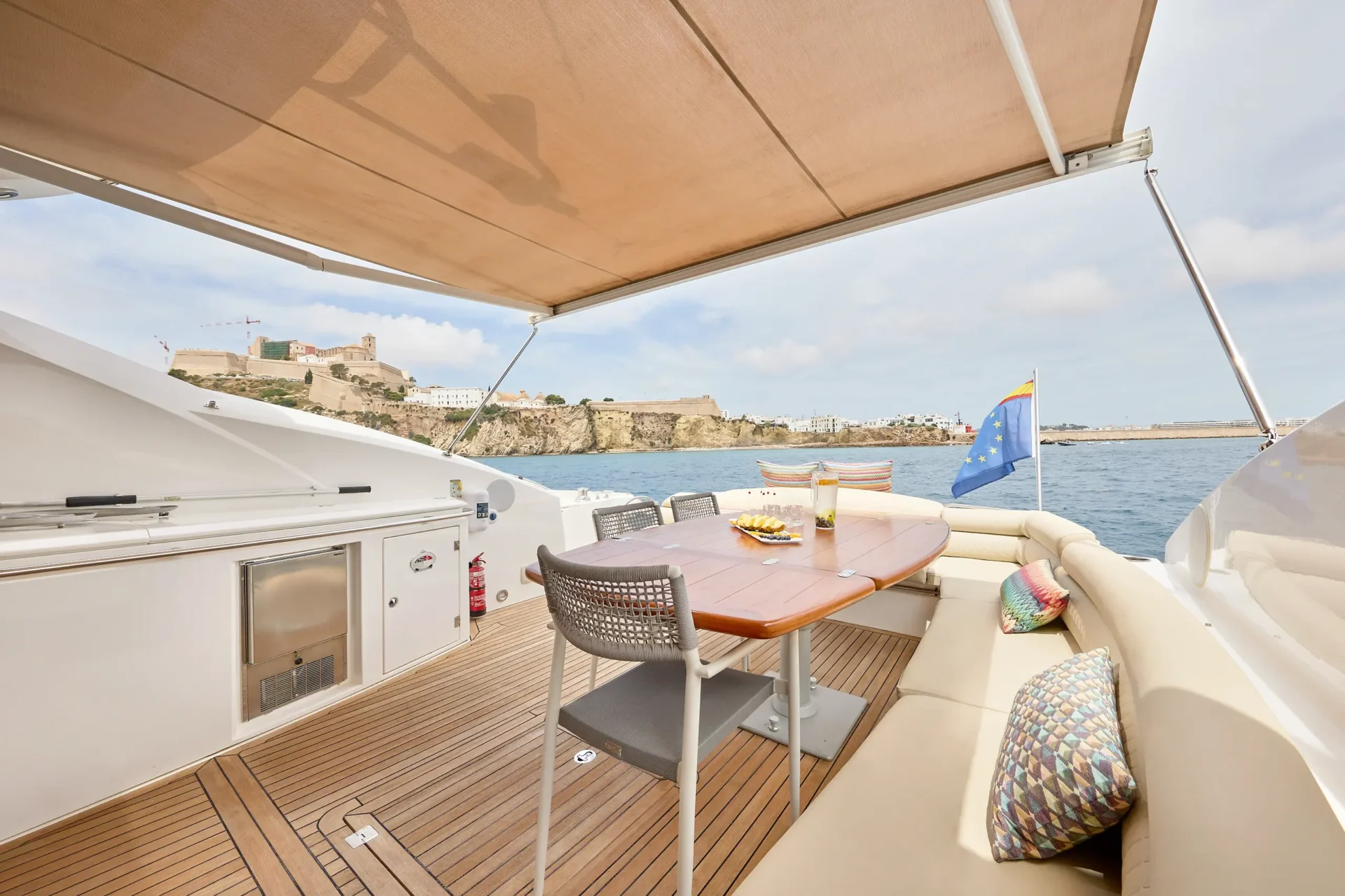 SUNSEEKER PREDATOR 72 - Imagen 4