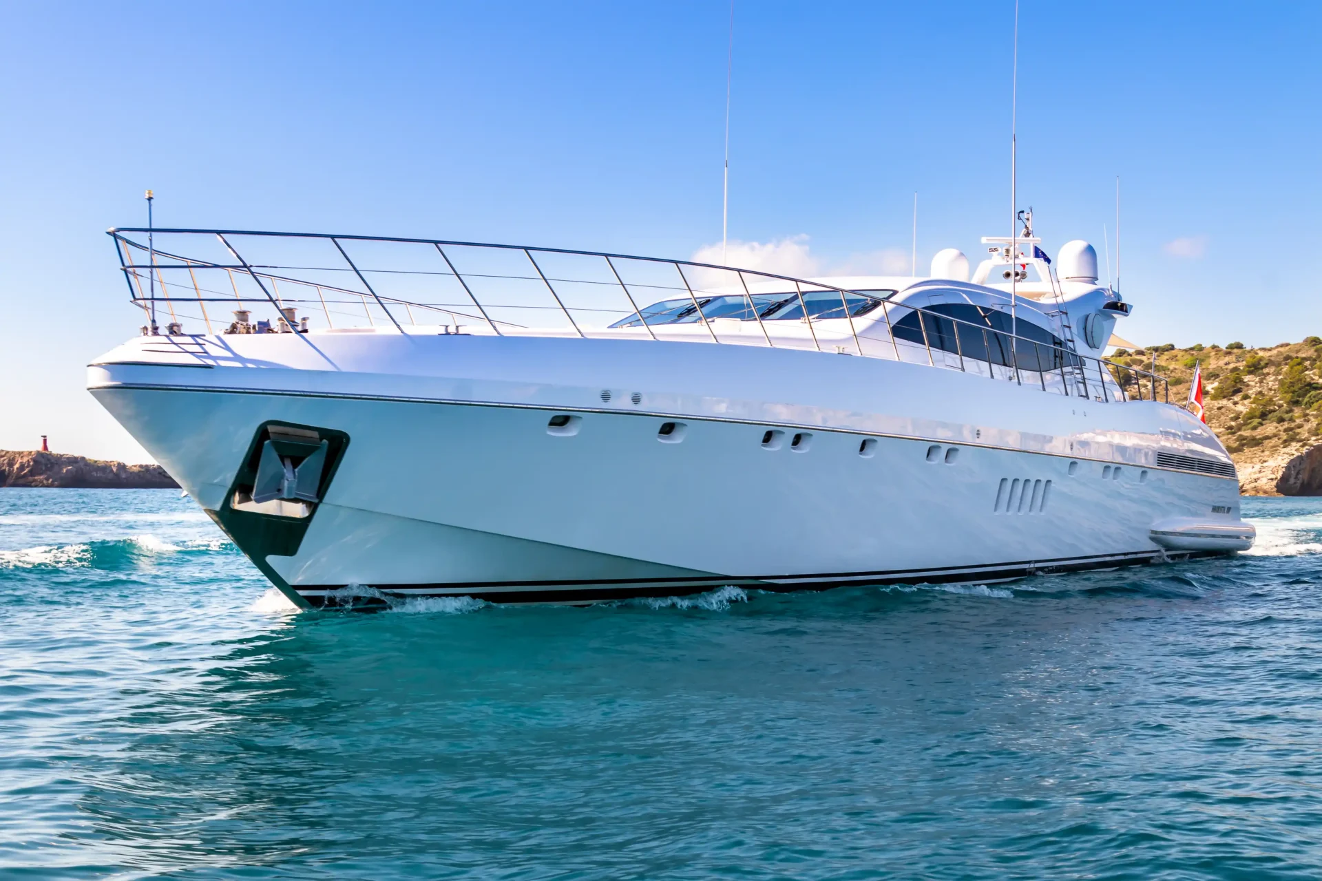 MANGUSTA 108 - BELISA