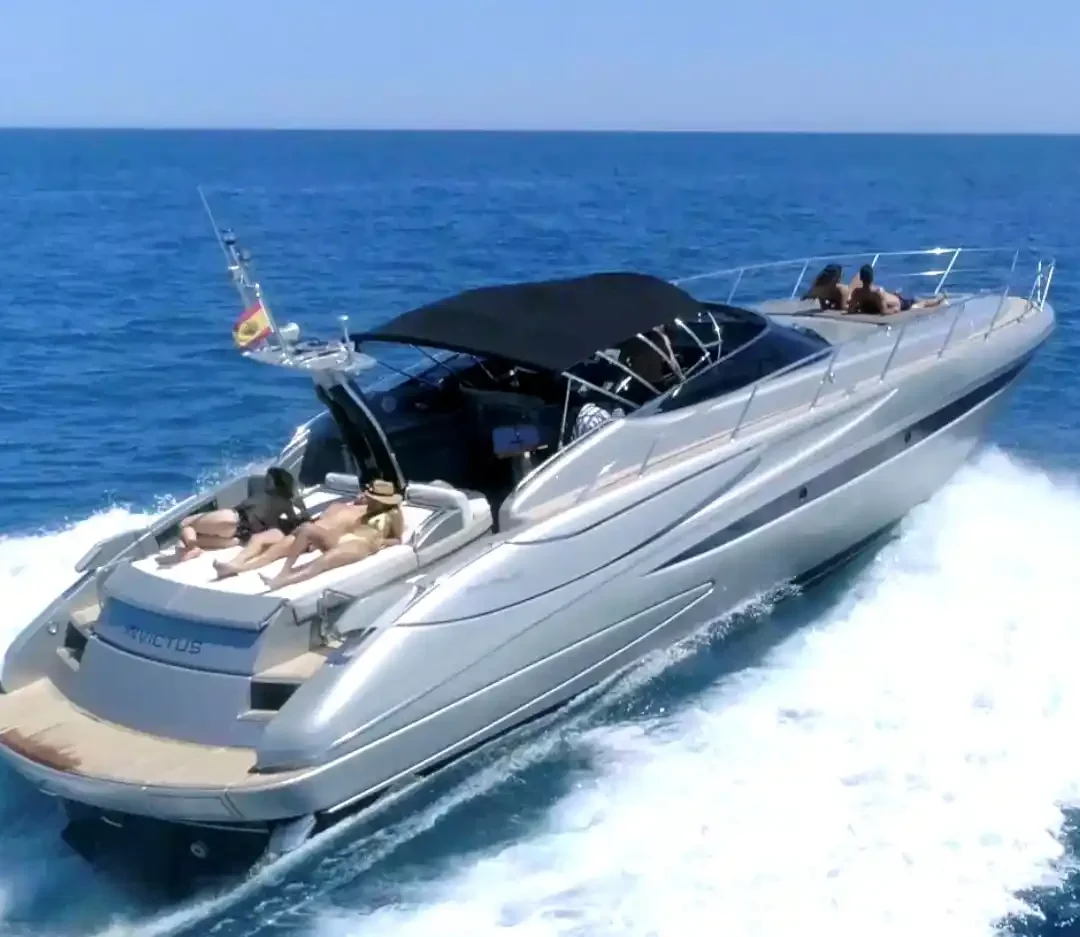 RIVA RIVALE 52 - INVICTUS