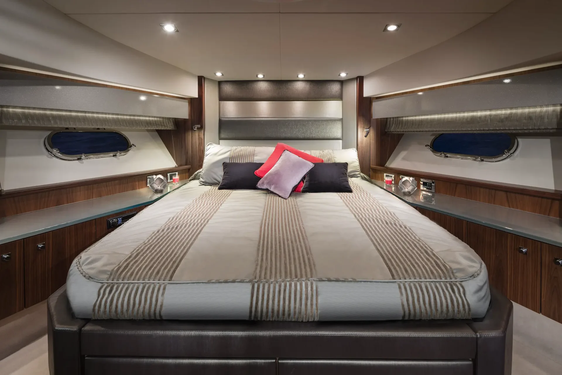 SUNSEEKER PREDATOR 74 - Imagen 4